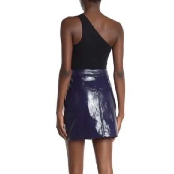 Rebecca Minkoff Marguerite Front Zip Mini Skirt - Picture 3 of 7